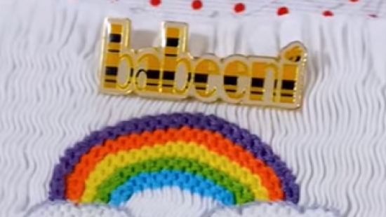 How to smock patterns of colorful rainbow