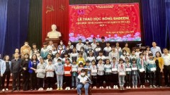 04 MAR SCHOLARSHIPS FOR UNDER PRIVILEGED CHILDREN AT HAI DUONG