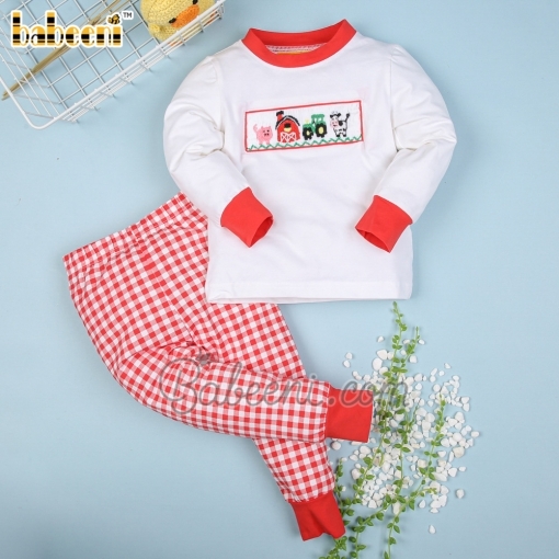 Smocked barn animals boy loungewear - BB2083