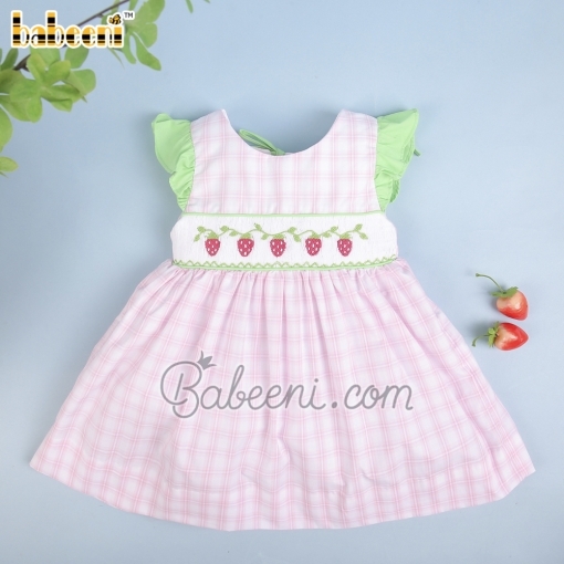 Strawberry hand smocked dress – BB2842