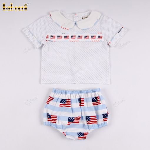 Square-neck t-shirt and bloomer pants set with American flag print.- BB3574
