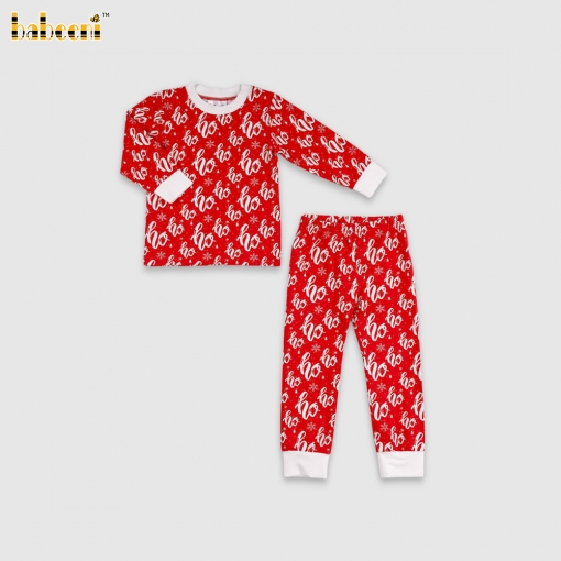 A red outfit with Christmas-themed pants and a hohoho print.– BB3577